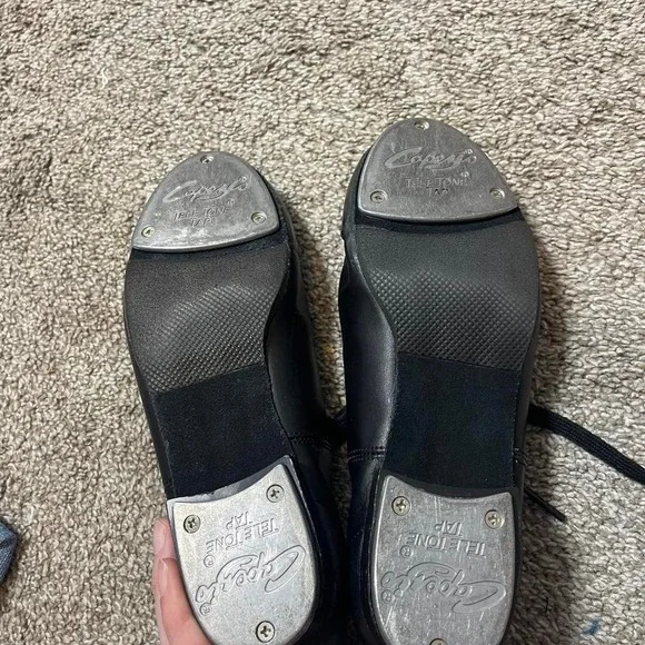 Black leather tap shoes - Picture 5 of 8